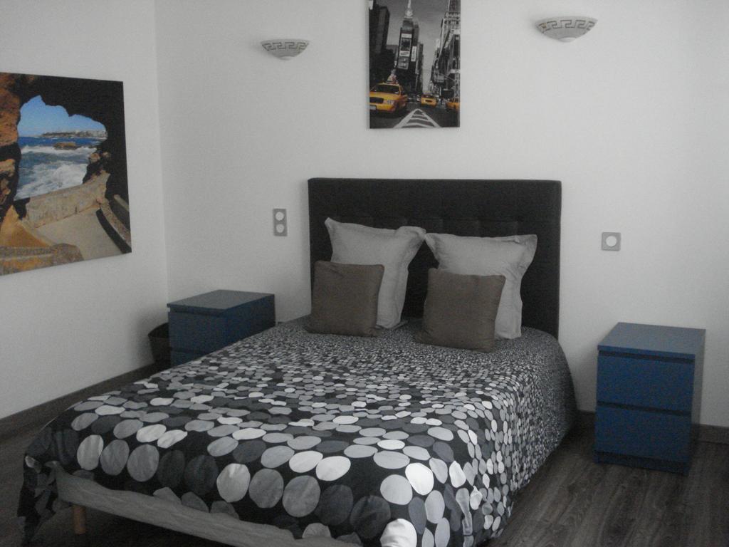 Gite Izaxulo Saint-Jean-Pied-de-Port Habitación foto